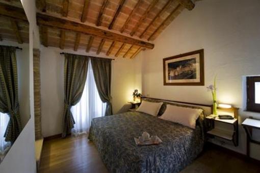 фото отеля Il Castello Hotel Assisi