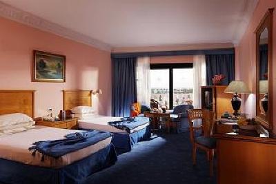 фото отеля Al Mas Palace