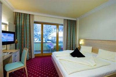 фото отеля Harmony's Hotel Kärntnerhof Bad Kleinkirchheim