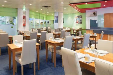 фото отеля Holiday Inn Express Amiens
