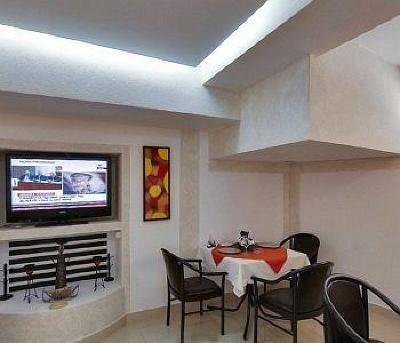 фото отеля Hotel Razvan