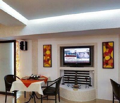 фото отеля Hotel Razvan