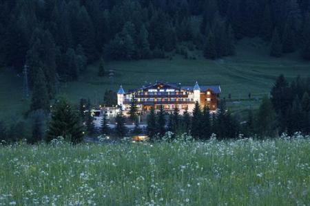 фото отеля Hotel Des Alpes Soraga
