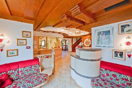 фото отеля Hotel Des Alpes Soraga