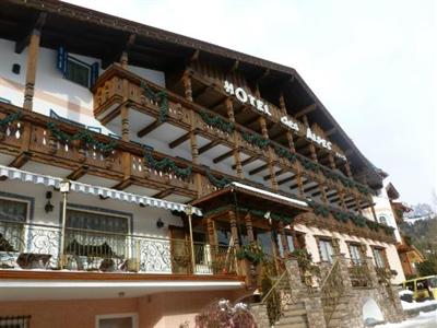 фото отеля Hotel Des Alpes Soraga