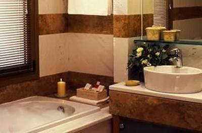 фото отеля Sani Asterias Suites