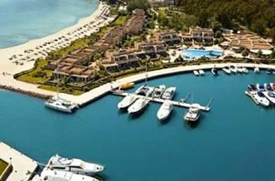 фото отеля Sani Asterias Suites