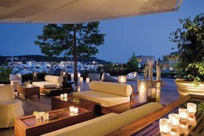 фото отеля Sani Asterias Suites