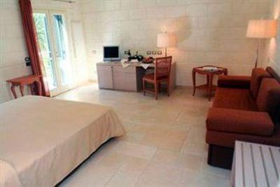 фото отеля Tenuta Monacelle Hotel Fasano