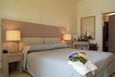 фото отеля Tenuta Monacelle Hotel Fasano