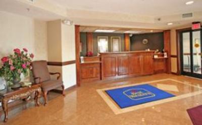 фото отеля BEST WESTERN Greensboro Airport Hotel