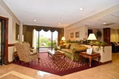 фото отеля BEST WESTERN Greensboro Airport Hotel