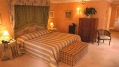 фото отеля Corse Lawn House Hotel