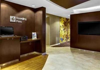 фото отеля Courtyard by Marriott Brunswick