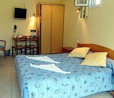 фото отеля Hotel La Rosiere Arromanches-les-Bains