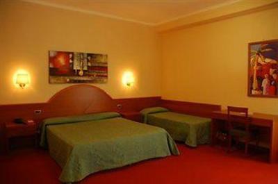 фото отеля Columbus Hotel Bolsena