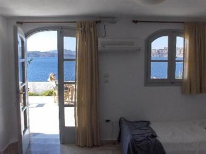 фото отеля Kokkinos Villas