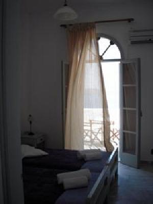 фото отеля Kokkinos Villas