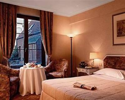 фото отеля NH Hotel Du Grand Sablon