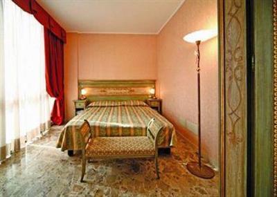 фото отеля Hotel President Rimini