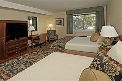 фото отеля Maple Tree Inn