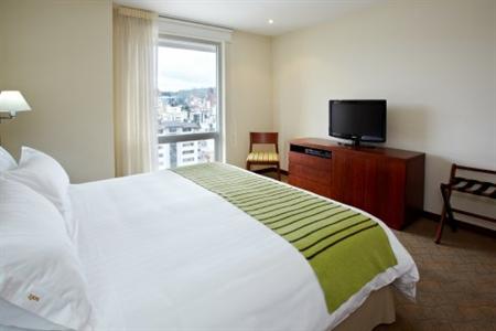 фото отеля Holiday Inn Express Quito