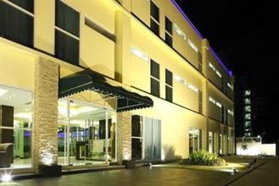 фото отеля The Green Bells On Nut Hotel Bangkok