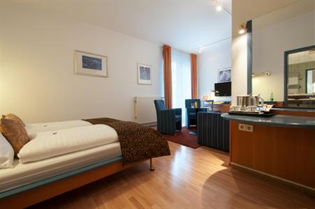 фото отеля Hotel Nestroy