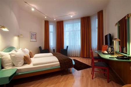 фото отеля Hotel Nestroy