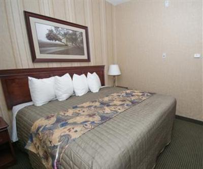 фото отеля Redwood Inn & Suites Grande Prairie