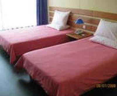 фото отеля Home Inn (Shenyang Tiexitiebai)
