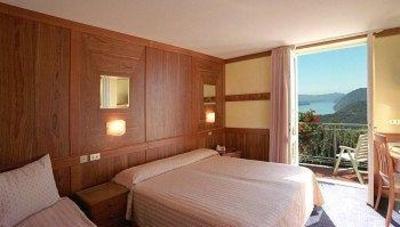 фото отеля Hotel Miralago Bossico