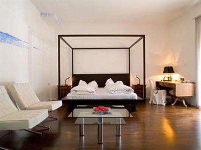 фото отеля Villa Tivoli Hotel Merano