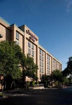 фото отеля Hampton Inn Austin - Arboretum Northwest