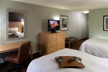 фото отеля Hampton Inn Austin - Arboretum Northwest