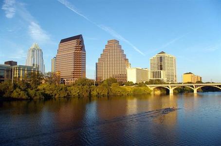 фото отеля Hampton Inn Austin - Arboretum Northwest