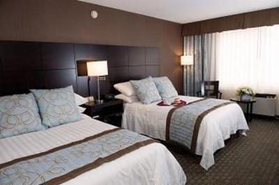 фото отеля Rodd Royalty Inn & Suites Charlottetown