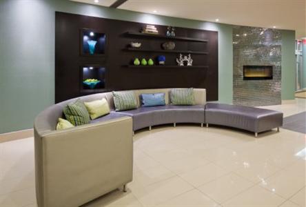 фото отеля Holiday Inn Pointe Claire Montreal Airport