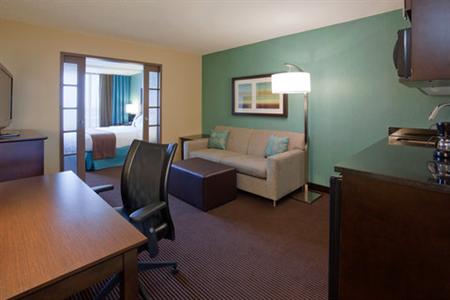фото отеля Holiday Inn Pointe Claire Montreal Airport