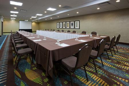 фото отеля Holiday Inn Pointe Claire Montreal Airport