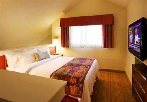 фото отеля Residence Inn Irvine Spectrum