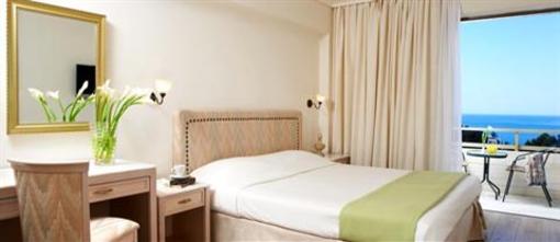 фото отеля Amarilia Hotel