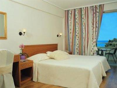 фото отеля Amarilia Hotel