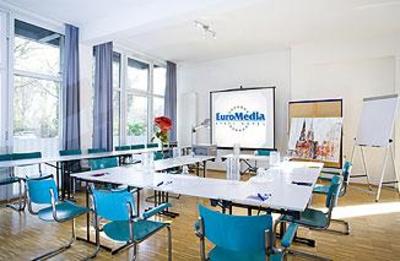 фото отеля Euromedia Aparthotel Hurth