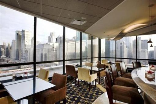 фото отеля Holiday Inn Chicago - Mart Plaza