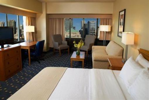 фото отеля Holiday Inn Chicago - Mart Plaza