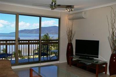 фото отеля Coral Towers Holiday Suites