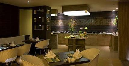 фото отеля Mapple Whitefield Bangalore