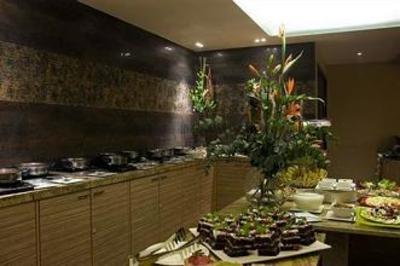 фото отеля Mapple Whitefield Bangalore