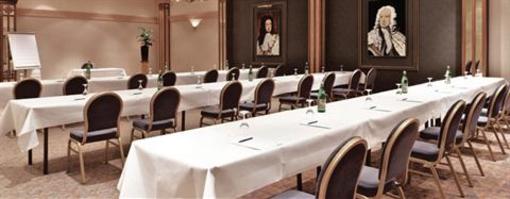 фото отеля Copthorne Hotel Hannover